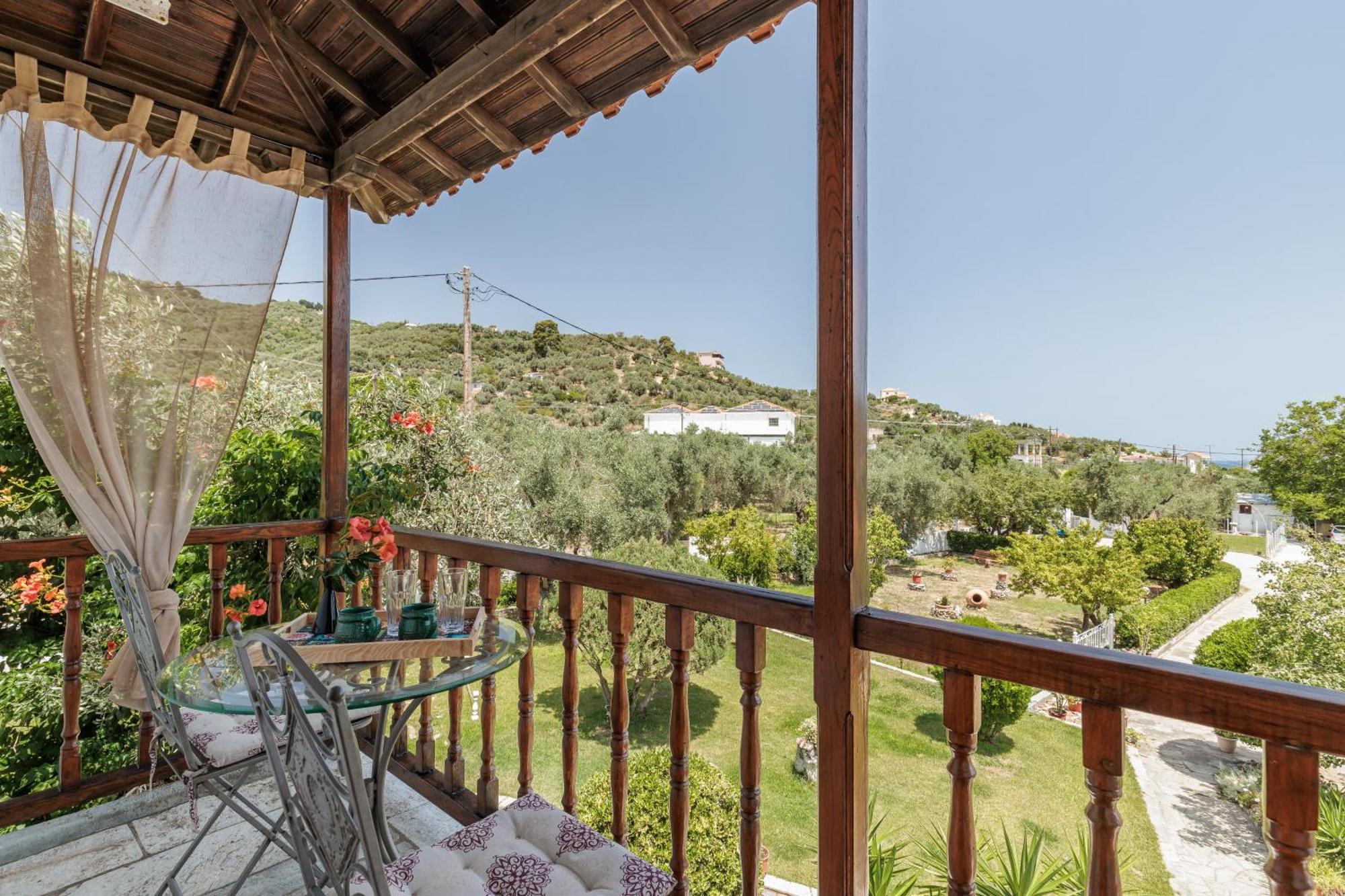 Panagou Studios Skopelos Town Exterior photo