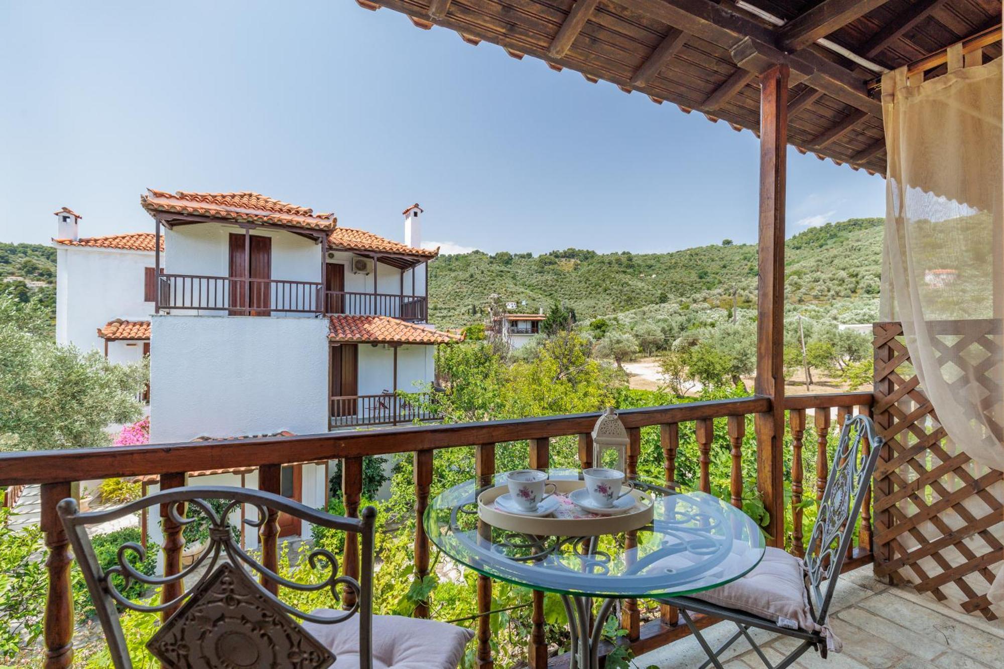 Panagou Studios Skopelos Town Exterior photo